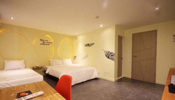 ���̵����