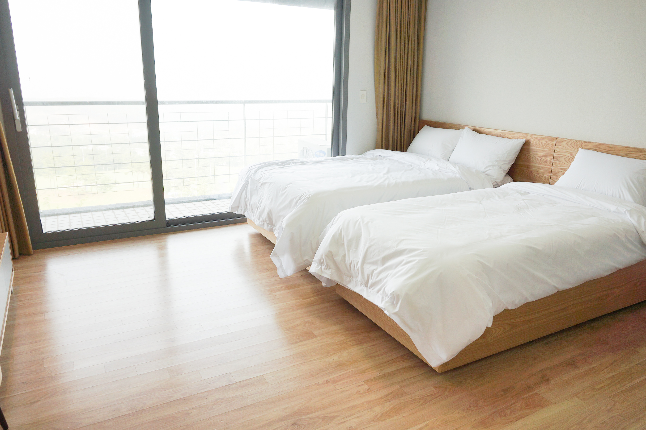 ���ɺ��̽��ܵ�