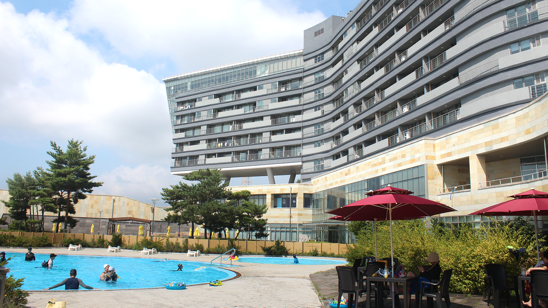 ���ɺ��̽��ܵ�