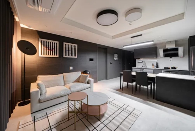 ���÷�Ƽ�� �λ������