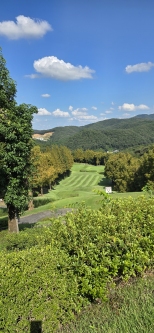 9�� 5�� 13:11 Ƽ����
20�� ���뿡