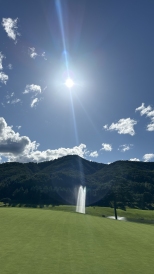 �ʹ� ���Ѿ�� ������ ���� �ڽ��� �Ǹ� �մ�