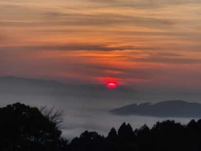 \"\"